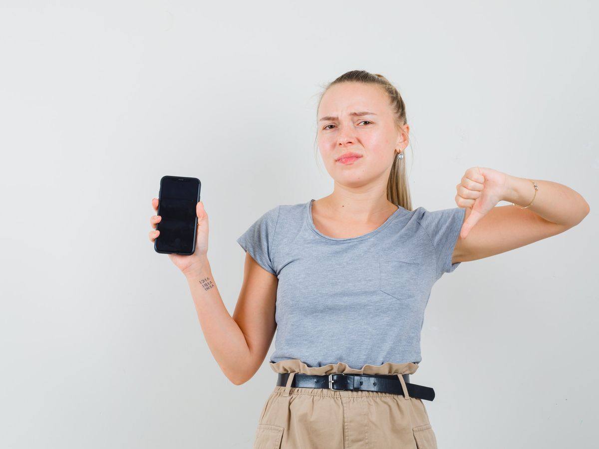 Jak bezpiecznie pobrać darmowe gry na telefon?